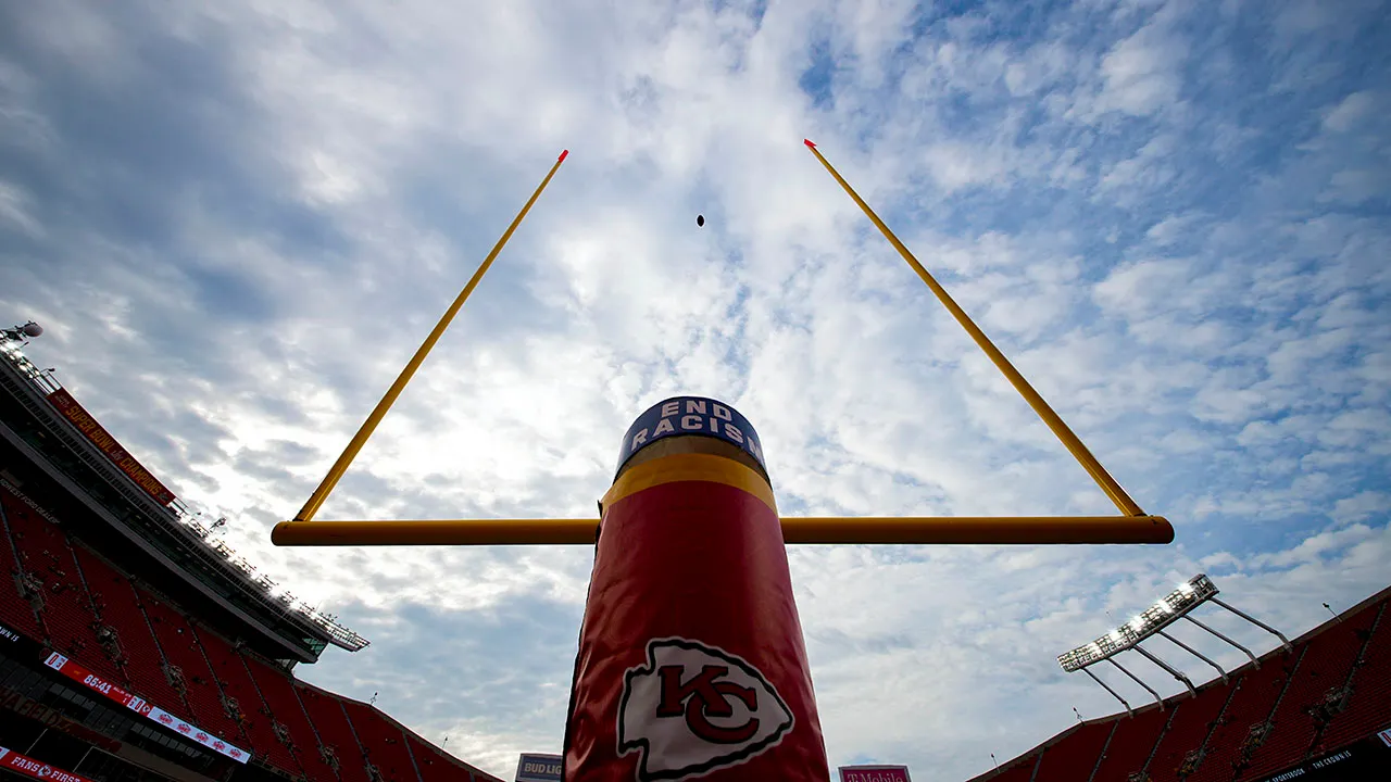 Kansas City Chiefs Kick off 2024 Season with Tasha Cobbs Leonard Performance