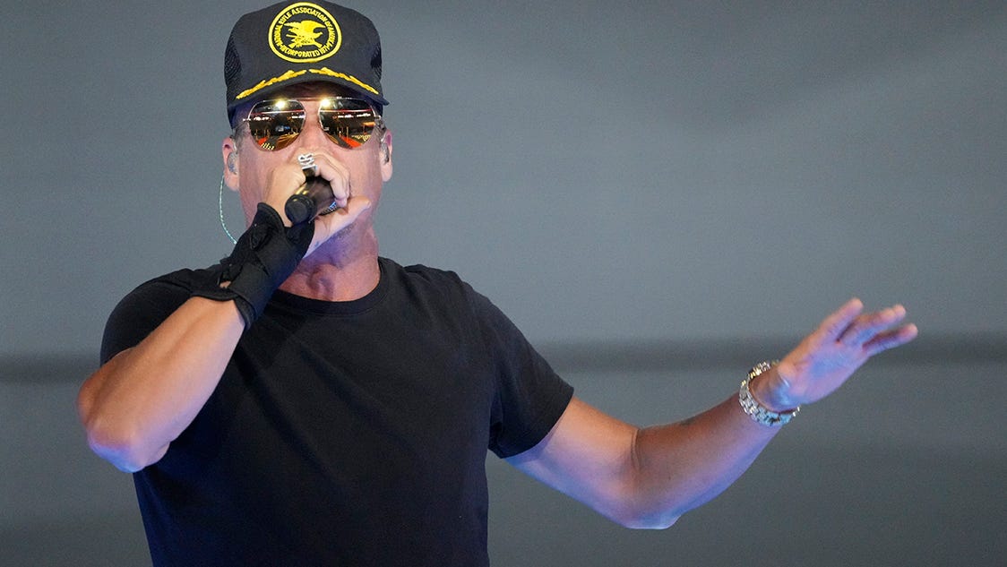 Kid Rock's Patriotic Performance at 2024 RNC in Milwaukee