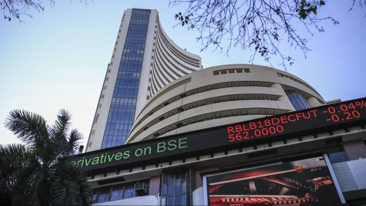 Analysis of Stock Market Volatility on Dalal Street: NIFTY 50 and BSE SENSEX Update