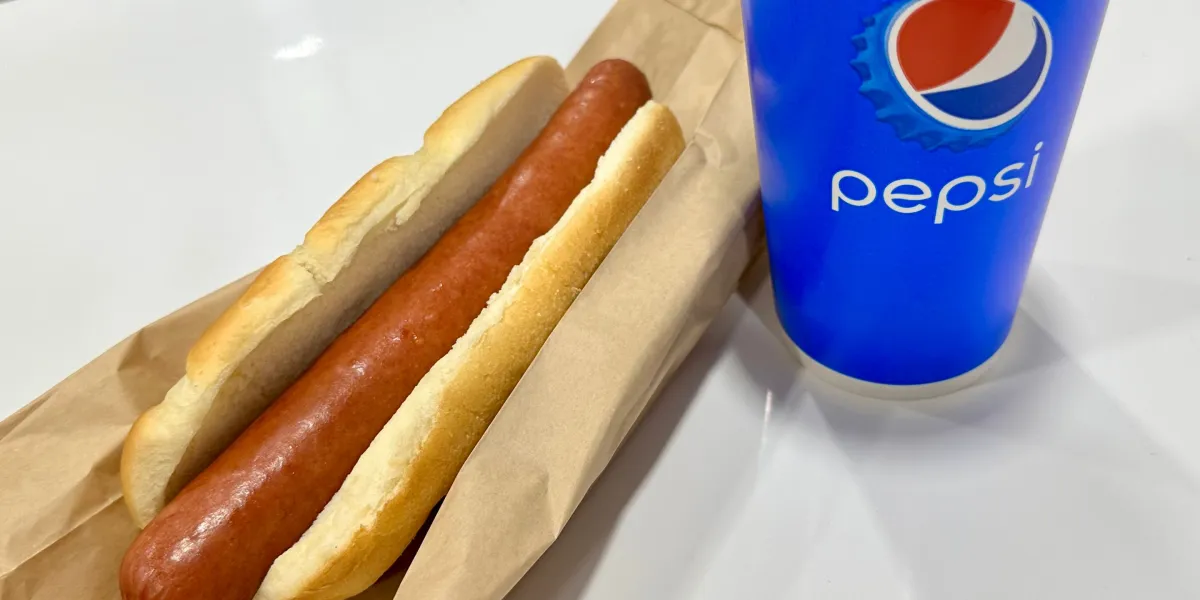 Costco CEO vows $1.50 hot dog combo price stability