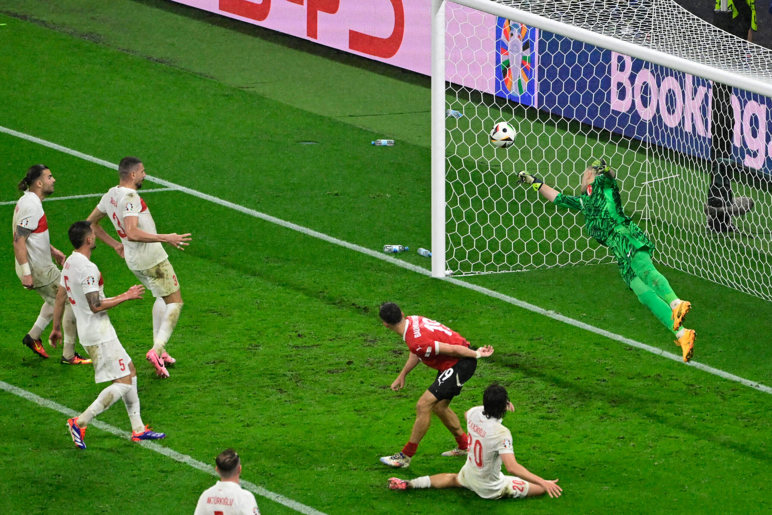 Sensational Saves: Gunok's Record-Breaking Moment at Euro 2024