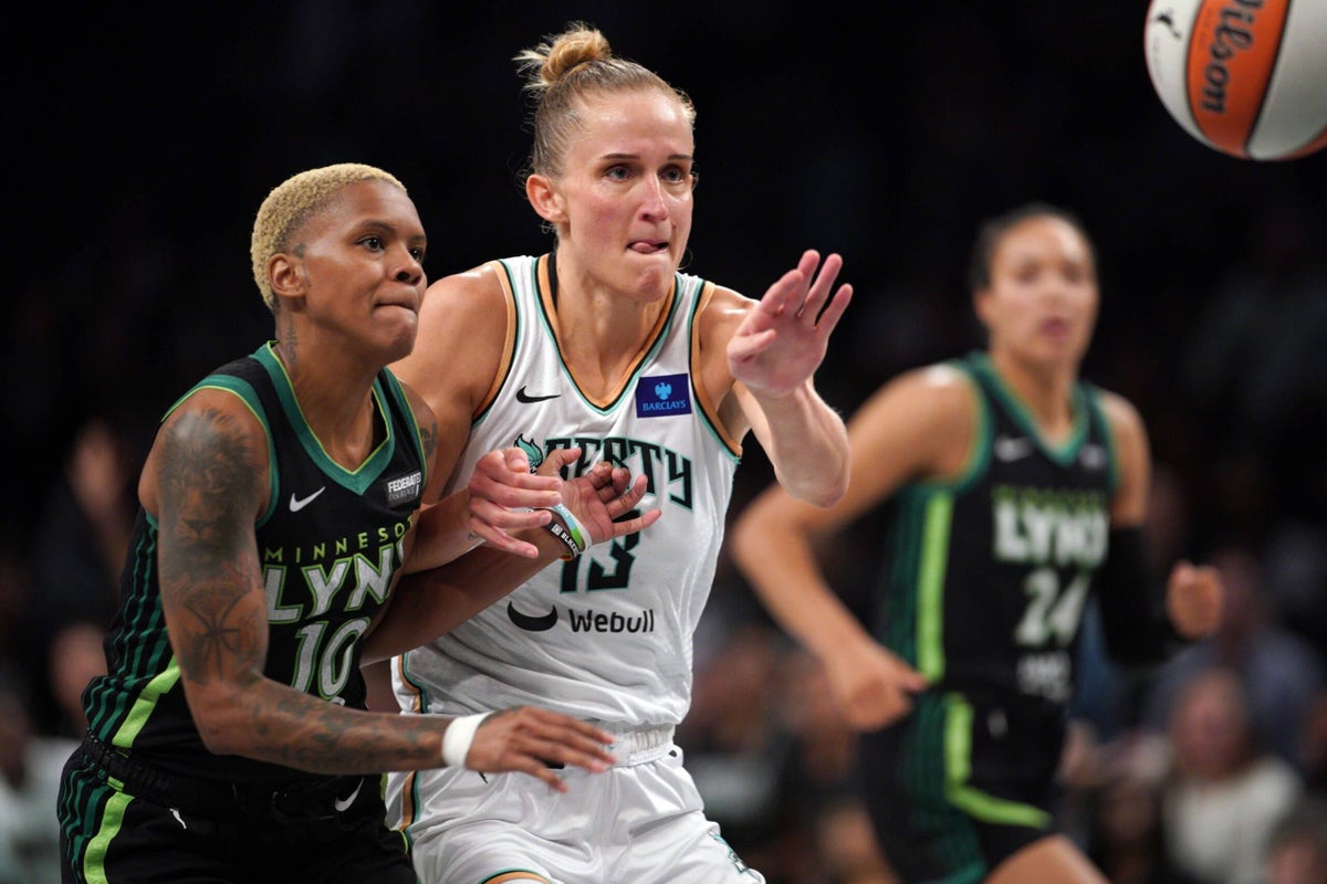 New York Liberty Secures Victory in WNBA Playoffs Opener