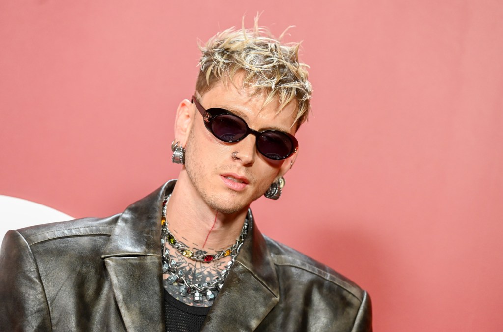 Jelly Roll and Machine Gun Kelly's Latest Collaboration: Unlocking 'Lonely Road'