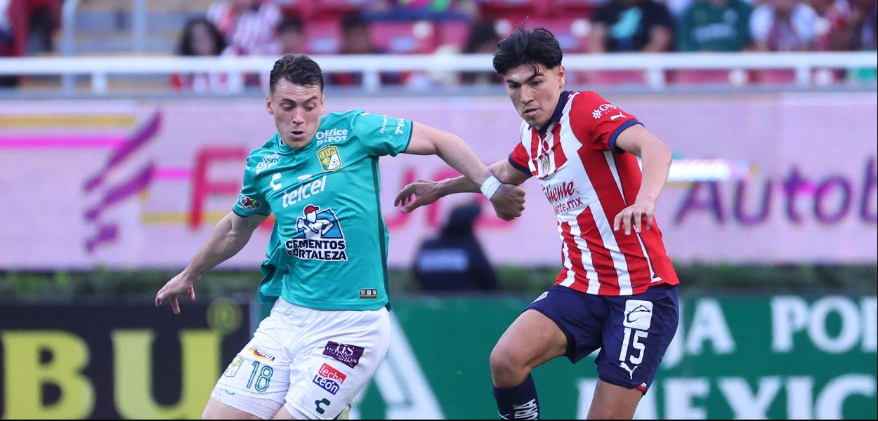 C.D. Guadalajara Faces Club León: Expert Analysis and Predictions