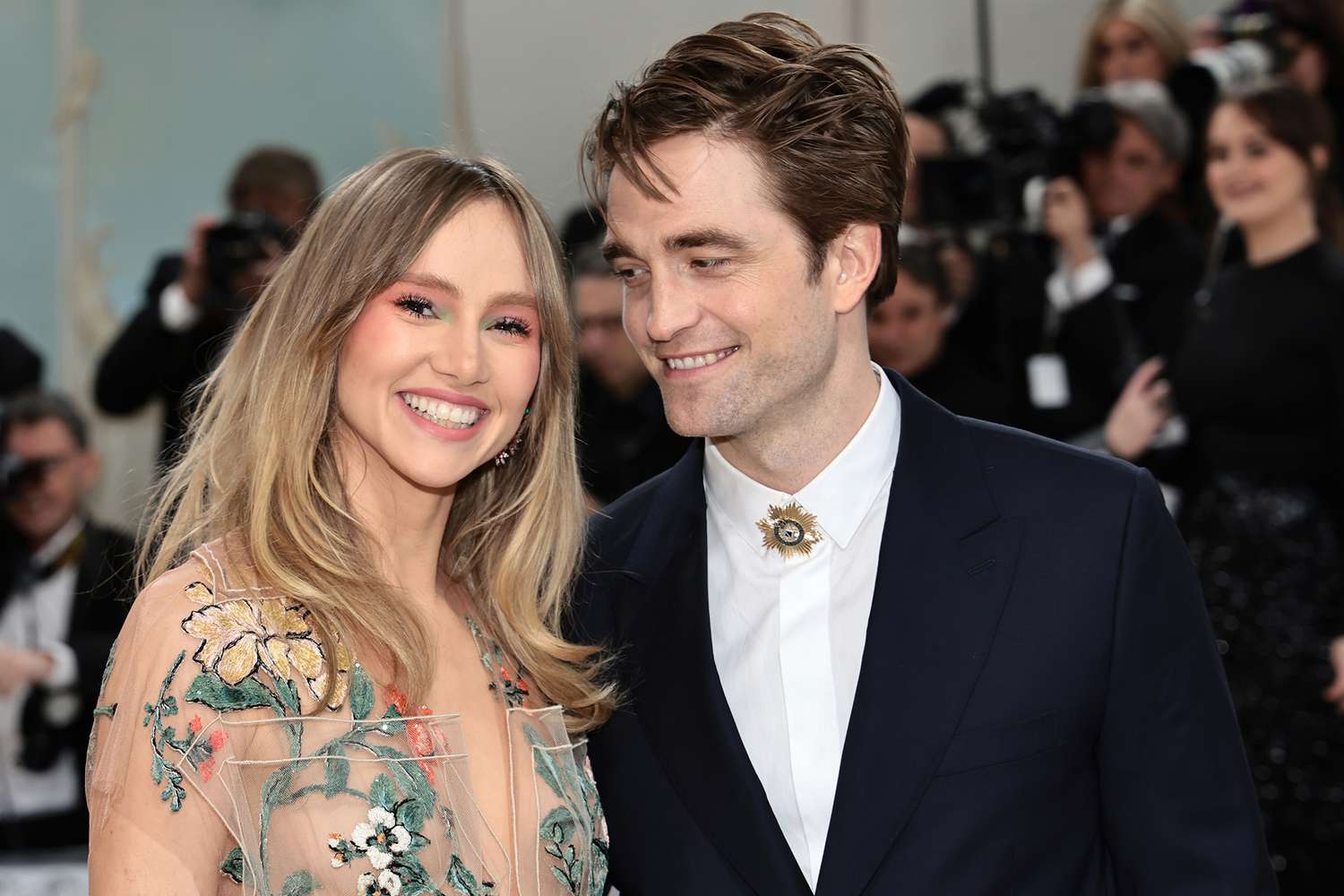 Suki Waterhouse Shares Latest Journey of Love and Innovation with Robert Pattinson