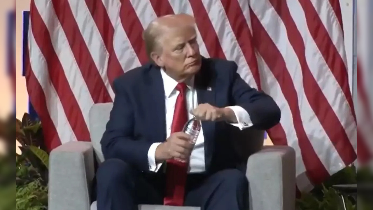 Donald Trump's Water Bottle Incident at NABJ Interview: Social Media Reactions