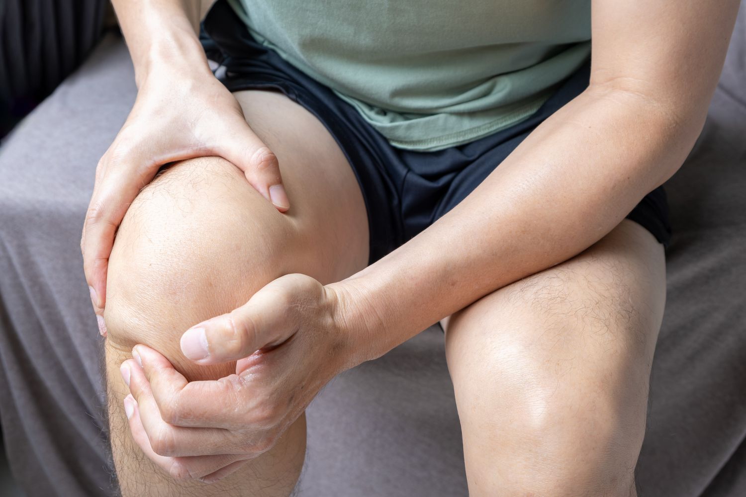 How DIY Acupressure Can Relieve Arthritis Knee Pain