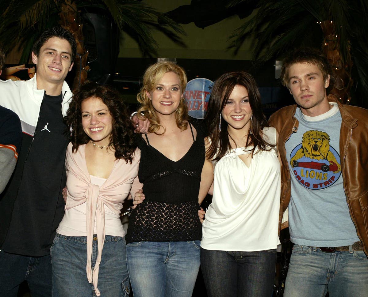 Netflix Announces One Tree Hill Sequel Series with Original Cast Members