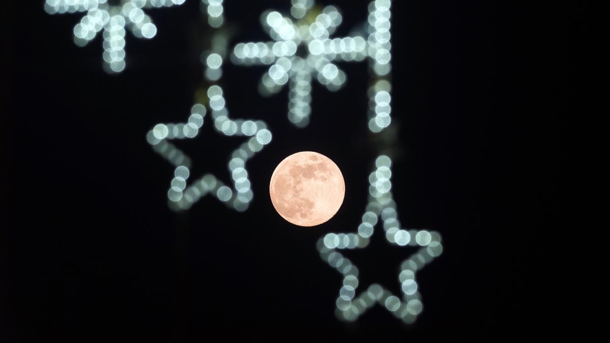 Full Moon December 2024: Latest Skywatching Trends and Celestial Events