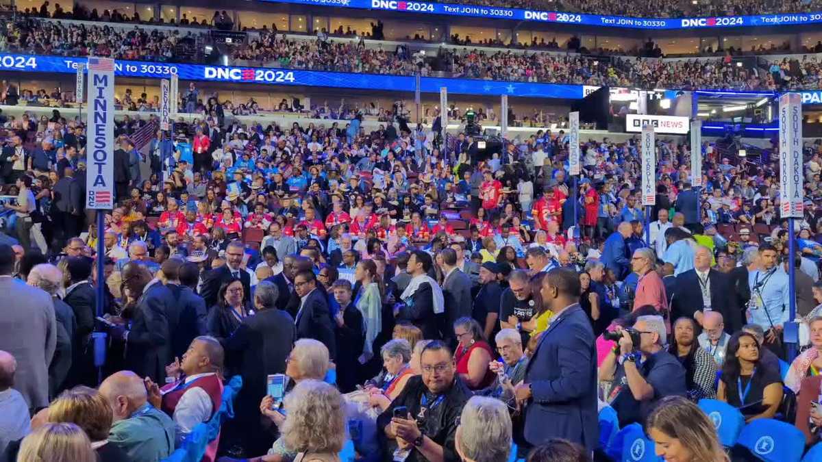 Kansas Delegate Show Support for Kansas City Chiefs at DNC