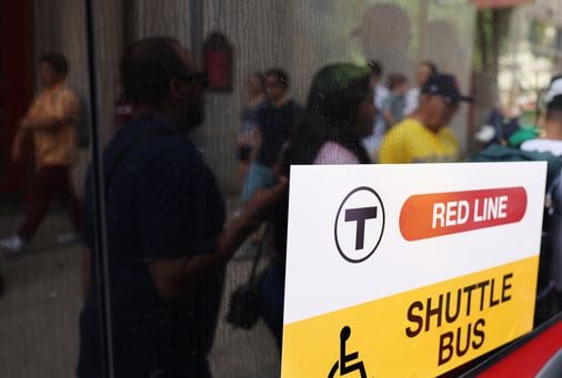 Red Line Track Work: Strategy for Riders' Success