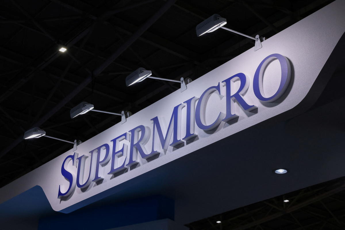 Supermicro Market Reaction to Ernst & Young Resignation