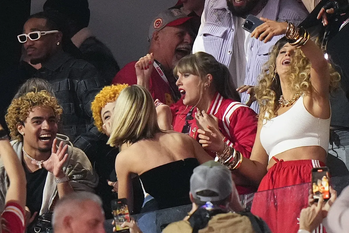 Travis Kelce's Latest Relationship with Taylor Swift: Impact on Personal Circle Revealed