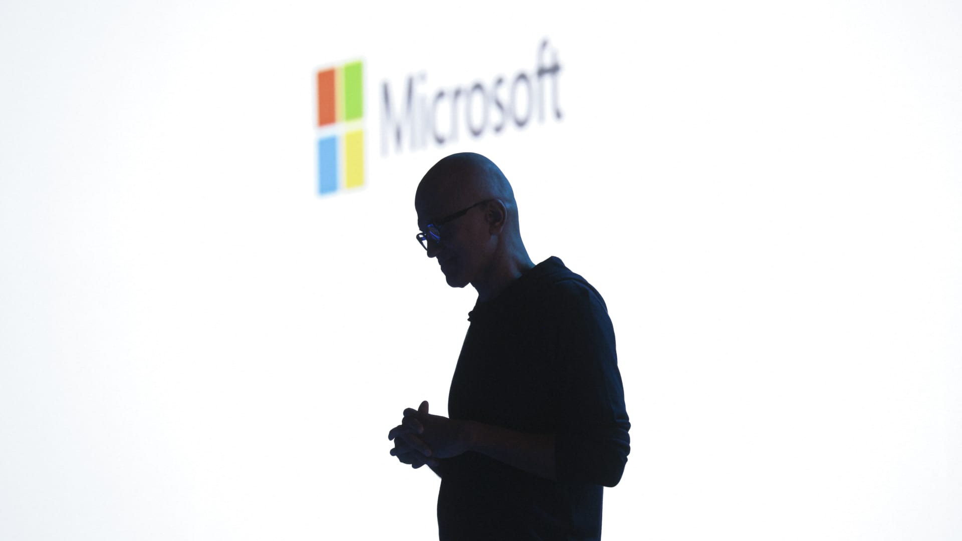 Microsoft Cloud Growth Forecast and Market Insights