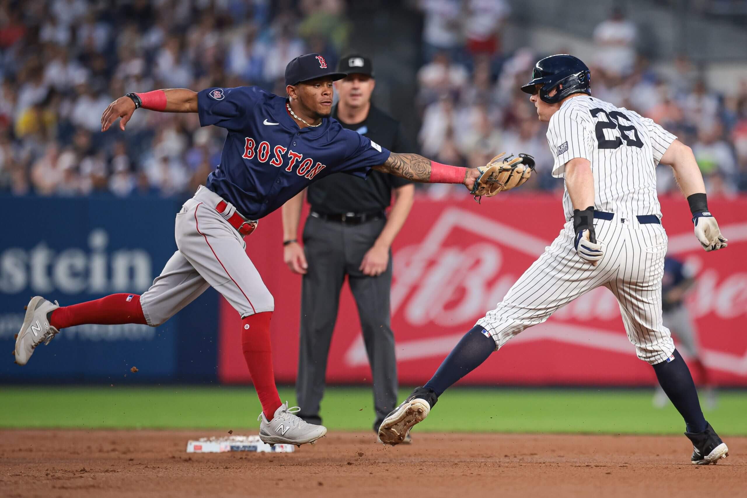 Yankees' Baserunning Blunders Lead to Defeat Against Red Sox