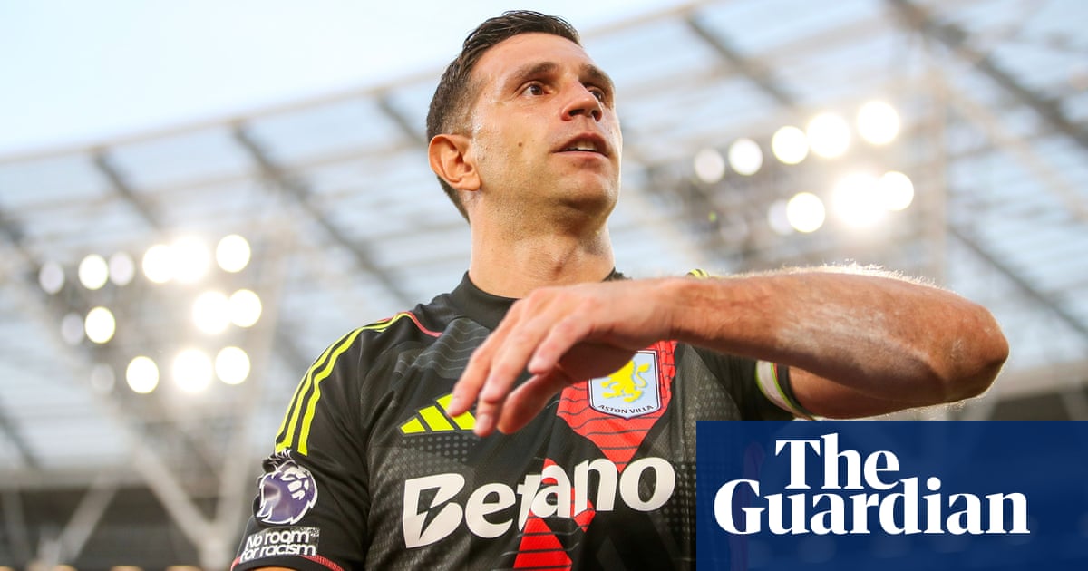 Emiliano Martinez: Ultimate Success Story of a Goalkeeper