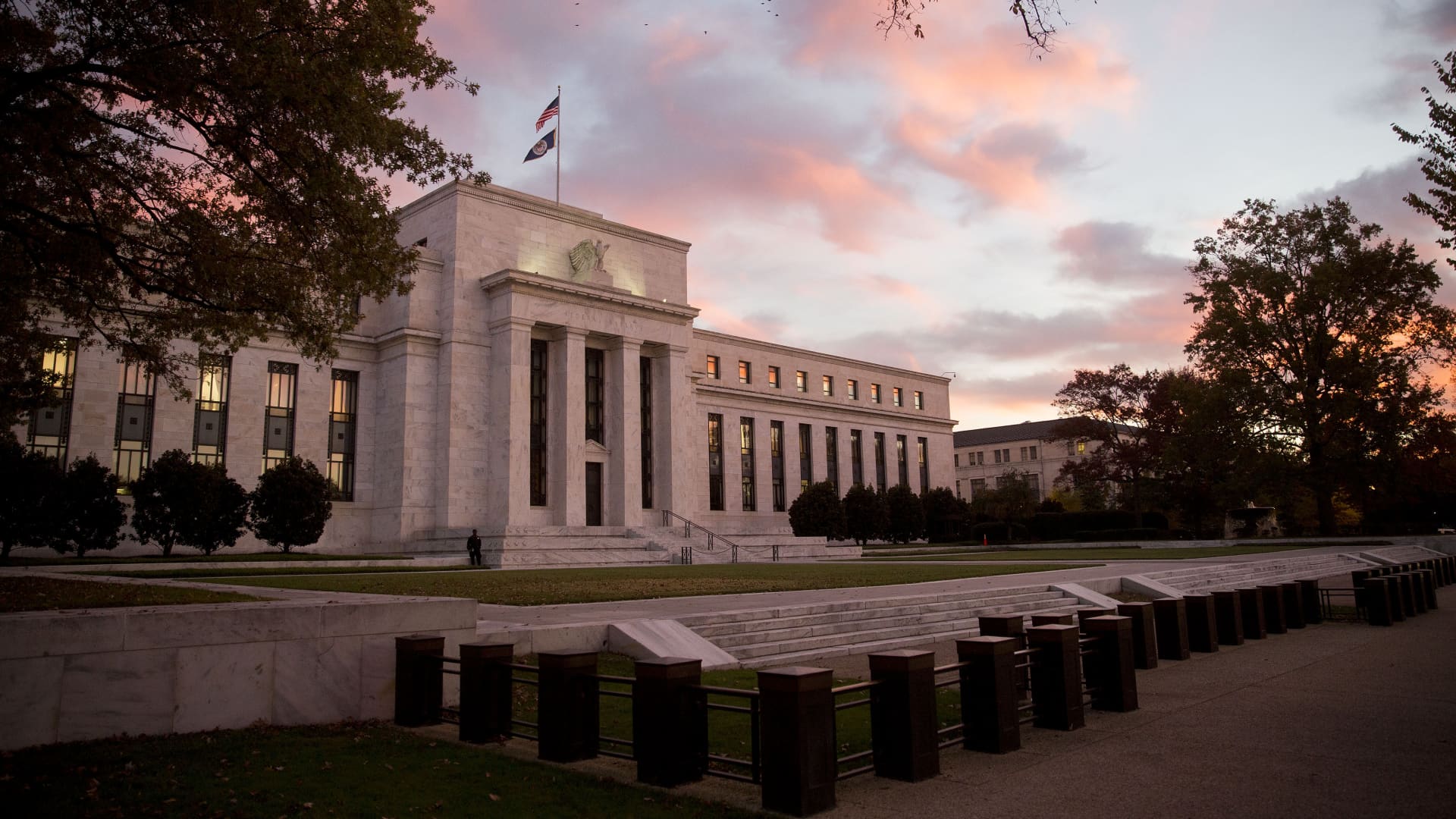 Federal Reserve's Rate Cut Impact on Mortgage Market Trends