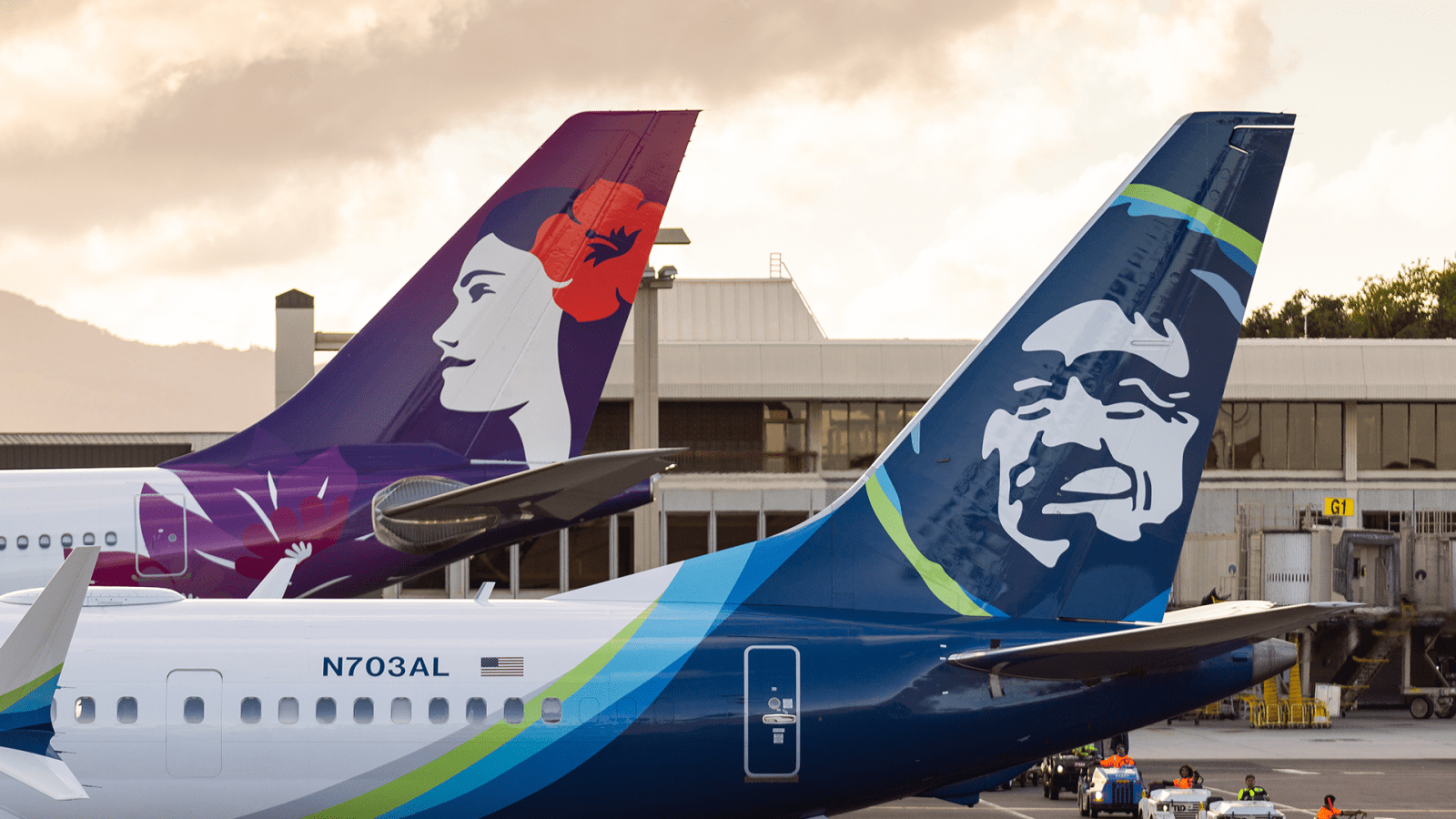 Alaska Airlines' Hawaiian Airlines Acquisition Strategy Insights