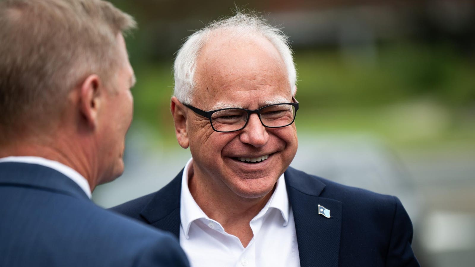 Tim Walz: Harris' Running Mate Launches Strategic Campaign in Swing States