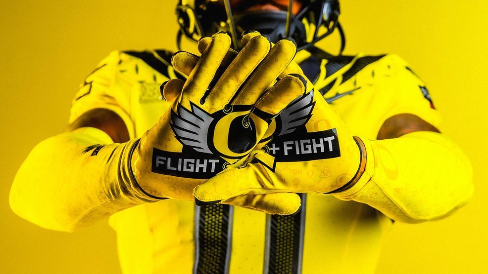 Breaking News: Oregon Ducks Football Honors Cancer Survivor with 'Heroes' Uniform