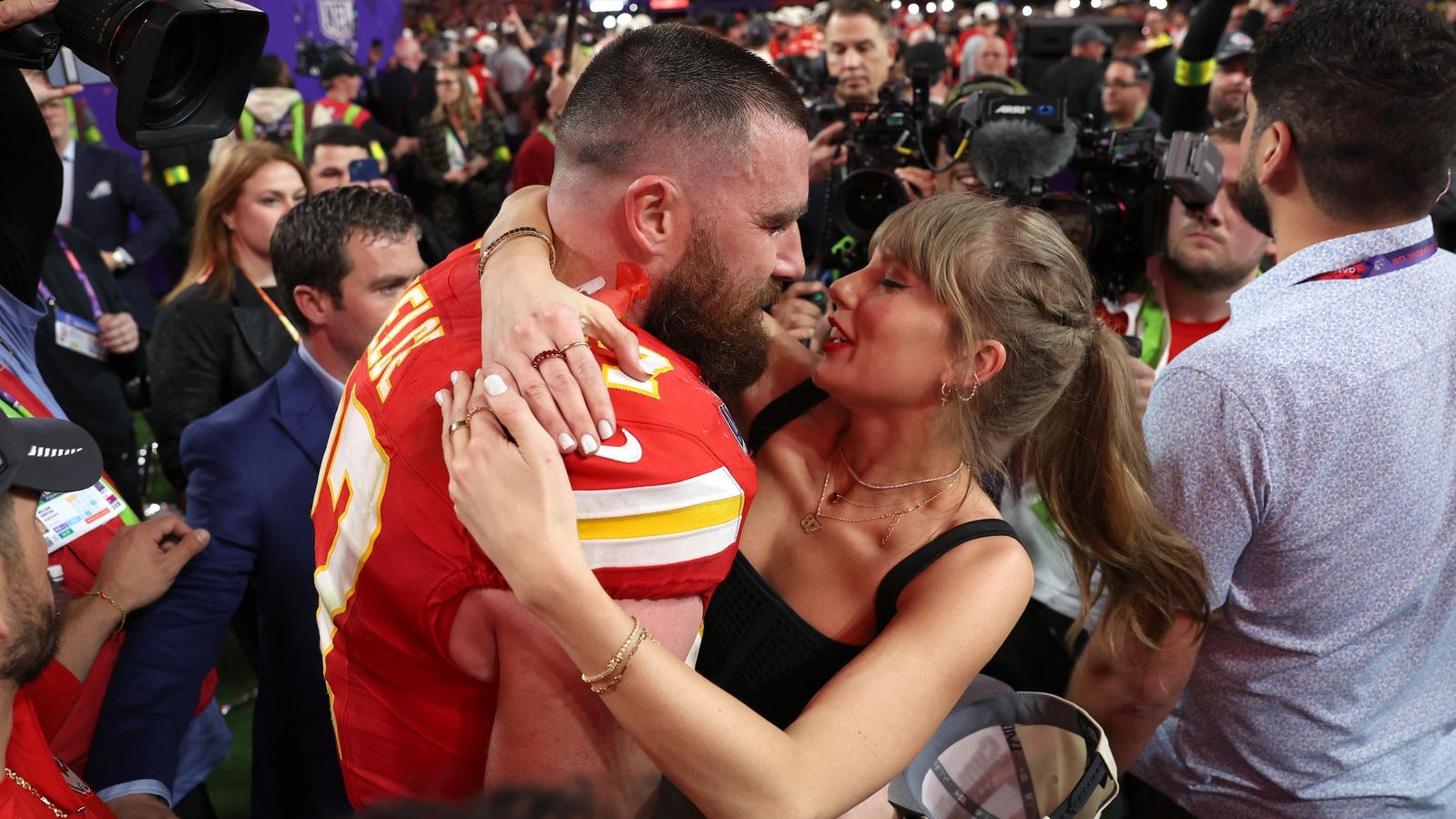 Travis Kelce and Taylor Swift Latest Relationship Update