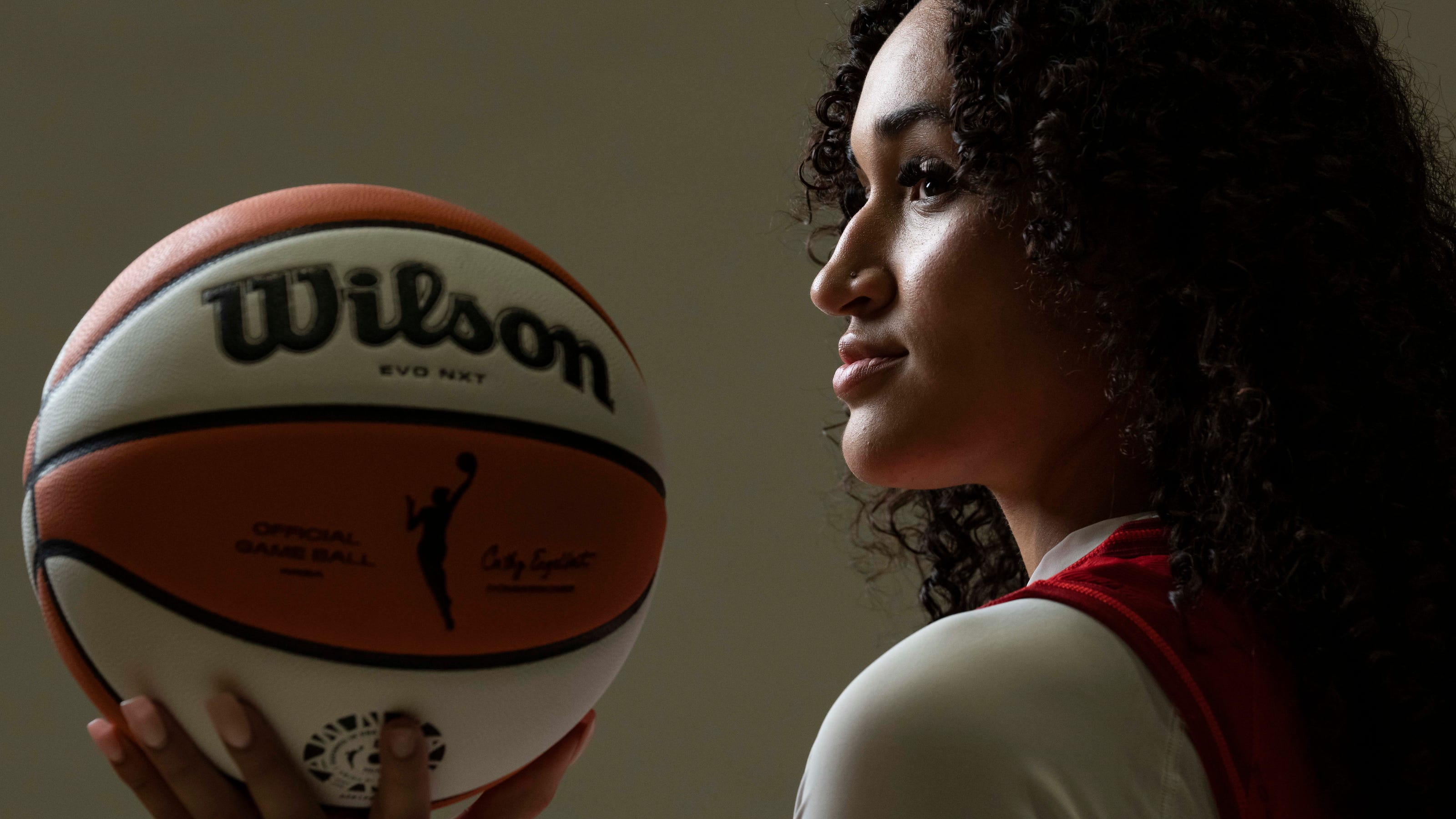 Breaking News: Celeste Taylor Makes Debut with Phoenix Mercury