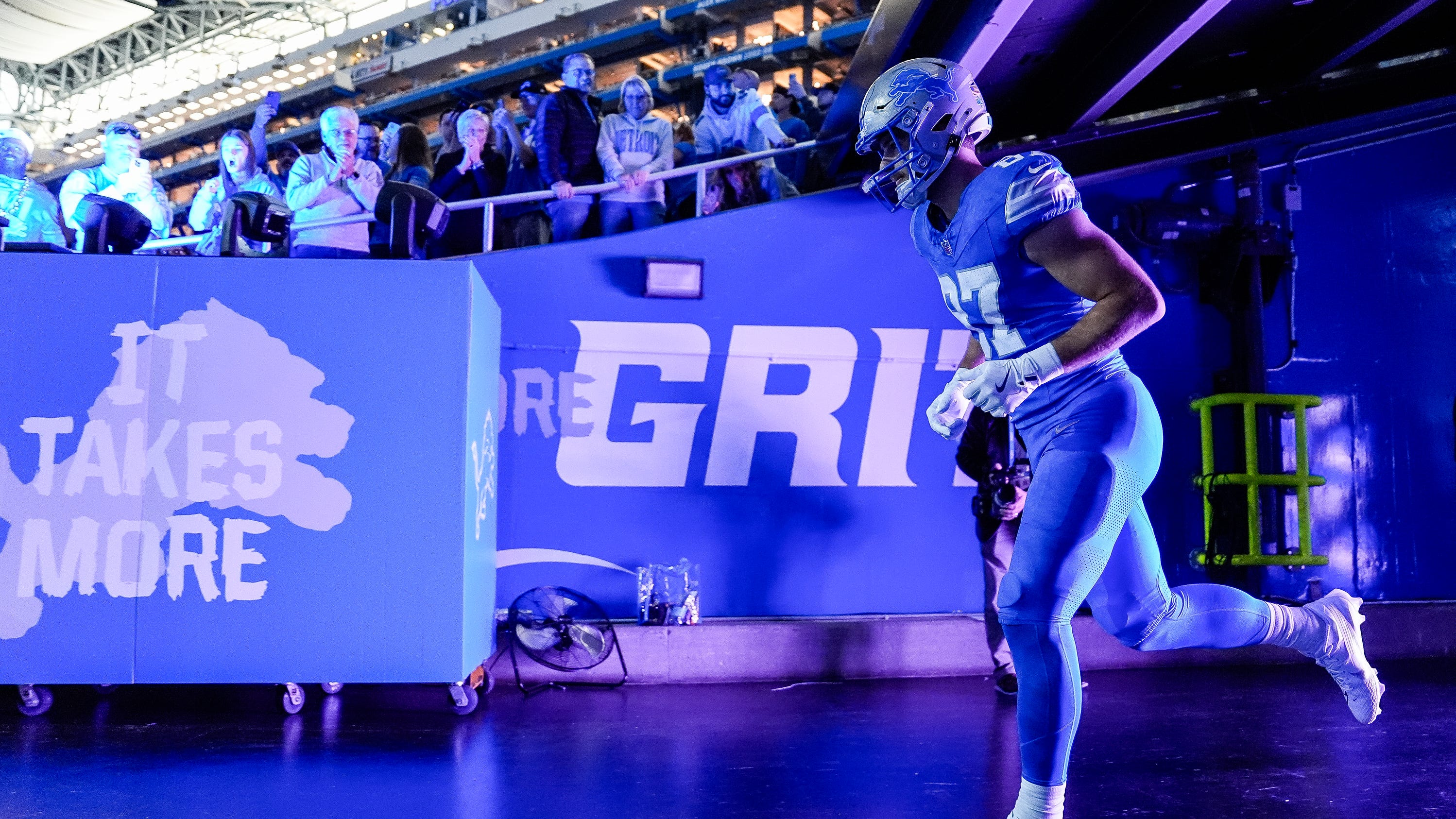 Detroit Lions Face Jacksonville Jaguars Without Tight End Sam LaPorta - Impact of Injury Revealed