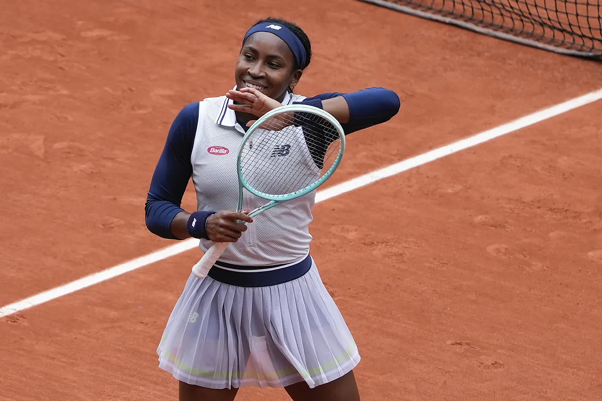 Emotional Encounter with a Fan: Coco Gauff's Heartwarming Connection