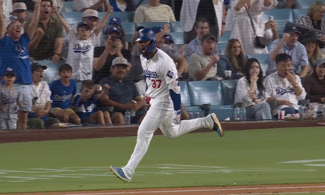 Teoscar Hernández's Heroics Lead Dodgers to Victory Over Giants