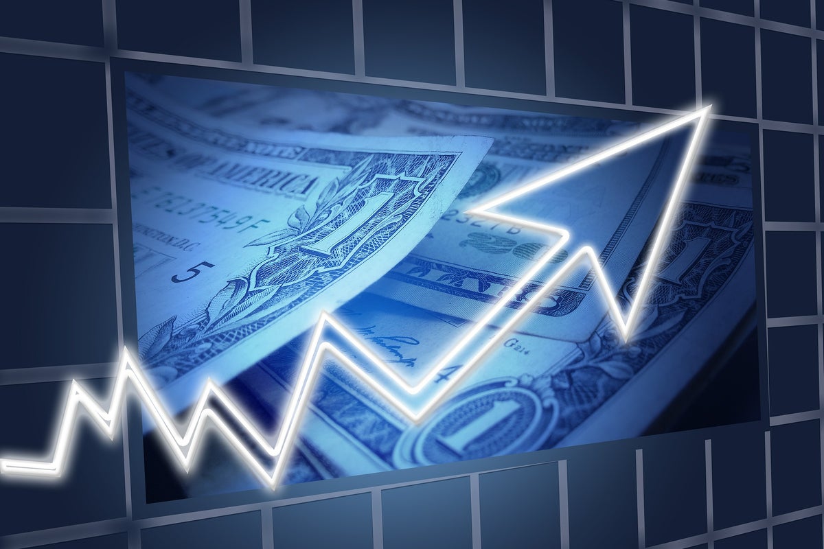 Unlocking Market Insights: Options Activity Analysis