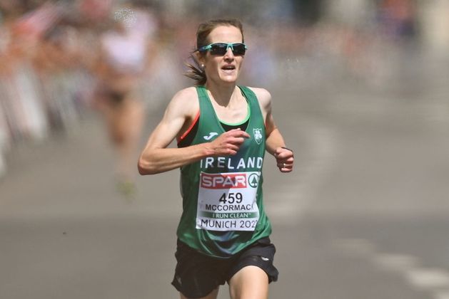 Valencia Marathon: Fionnuala McCormack's Record-Breaking Run