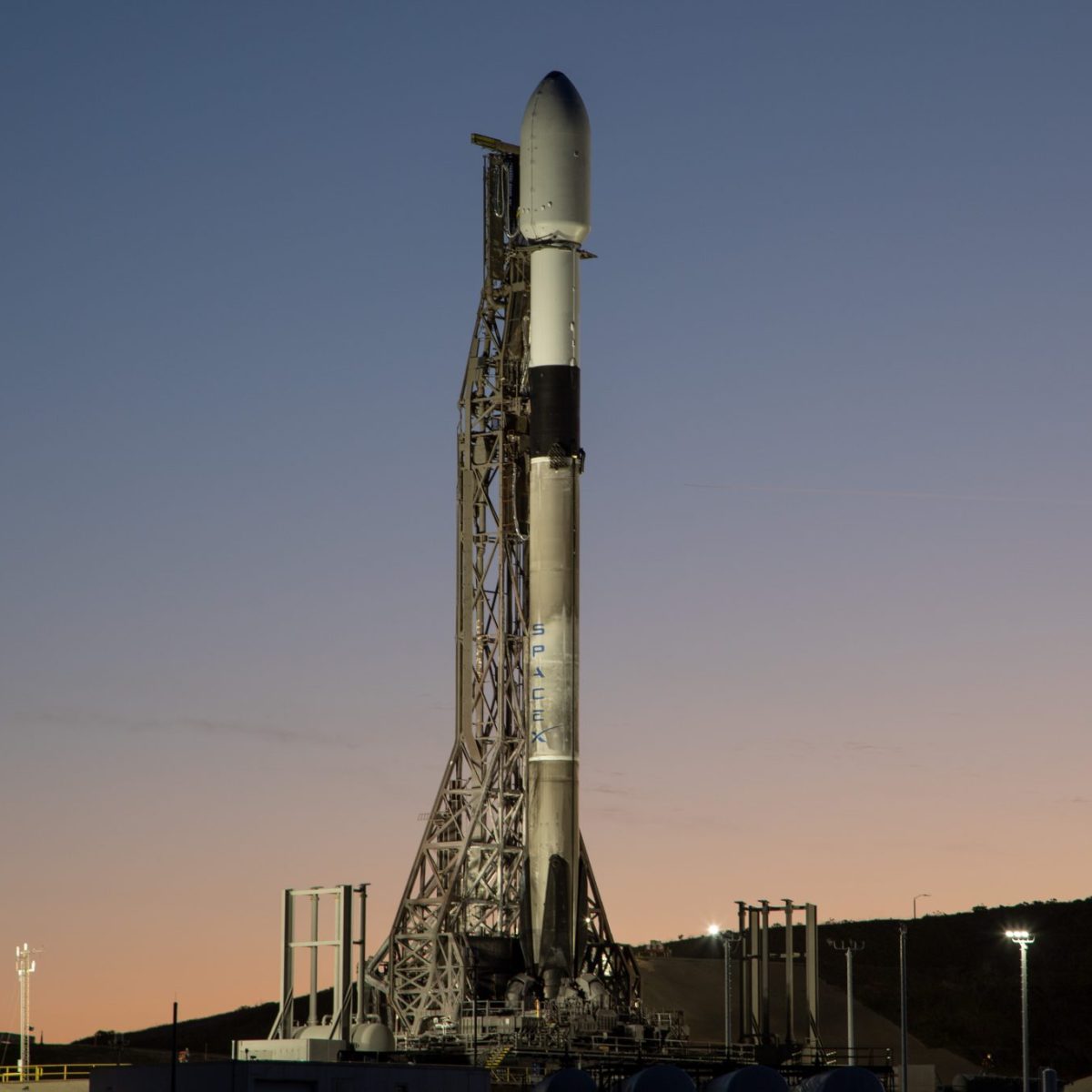 SpaceX Secures National Security Space Launch Contracts: Market Insights