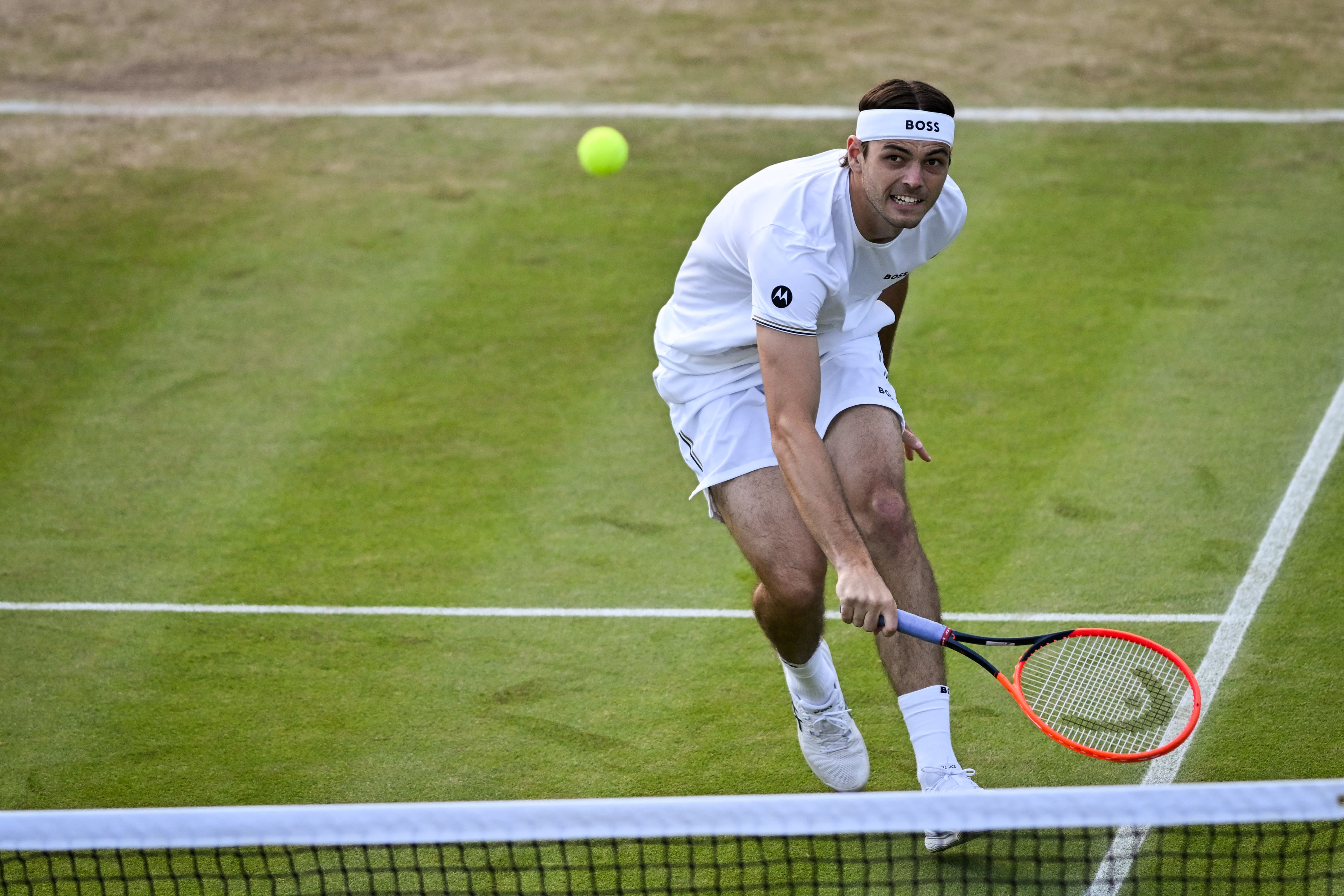 Rybakina's Victory over Kalinskaya at Wimbledon