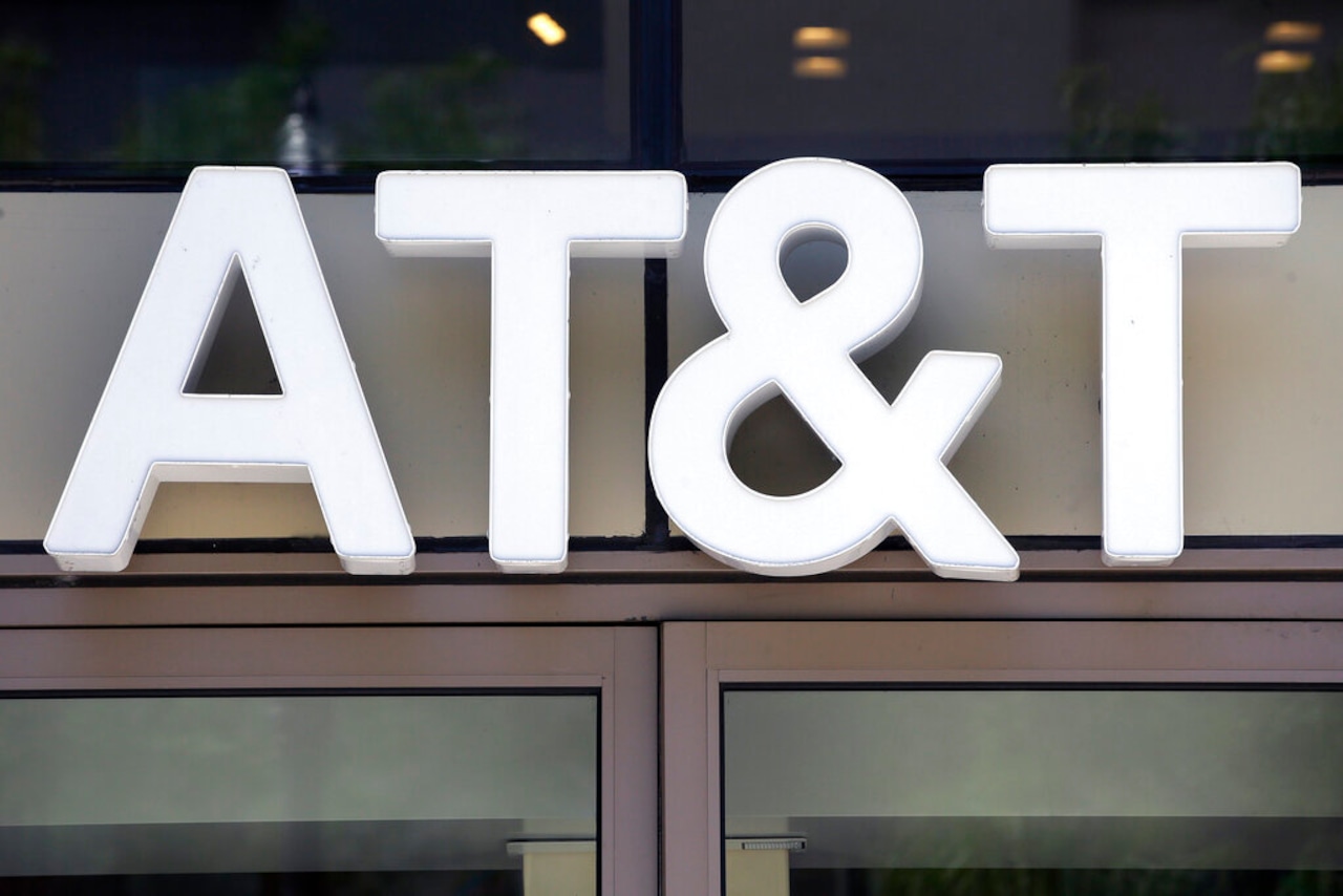 AT&T Workers Strike for Fair Negotiations in Southeast