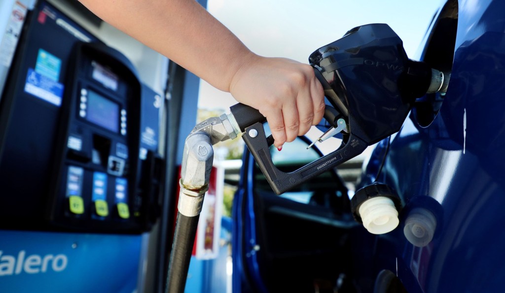 Insights on Gas Prices in Colorado: Market Stability Despite Reformulated Gas Requirement