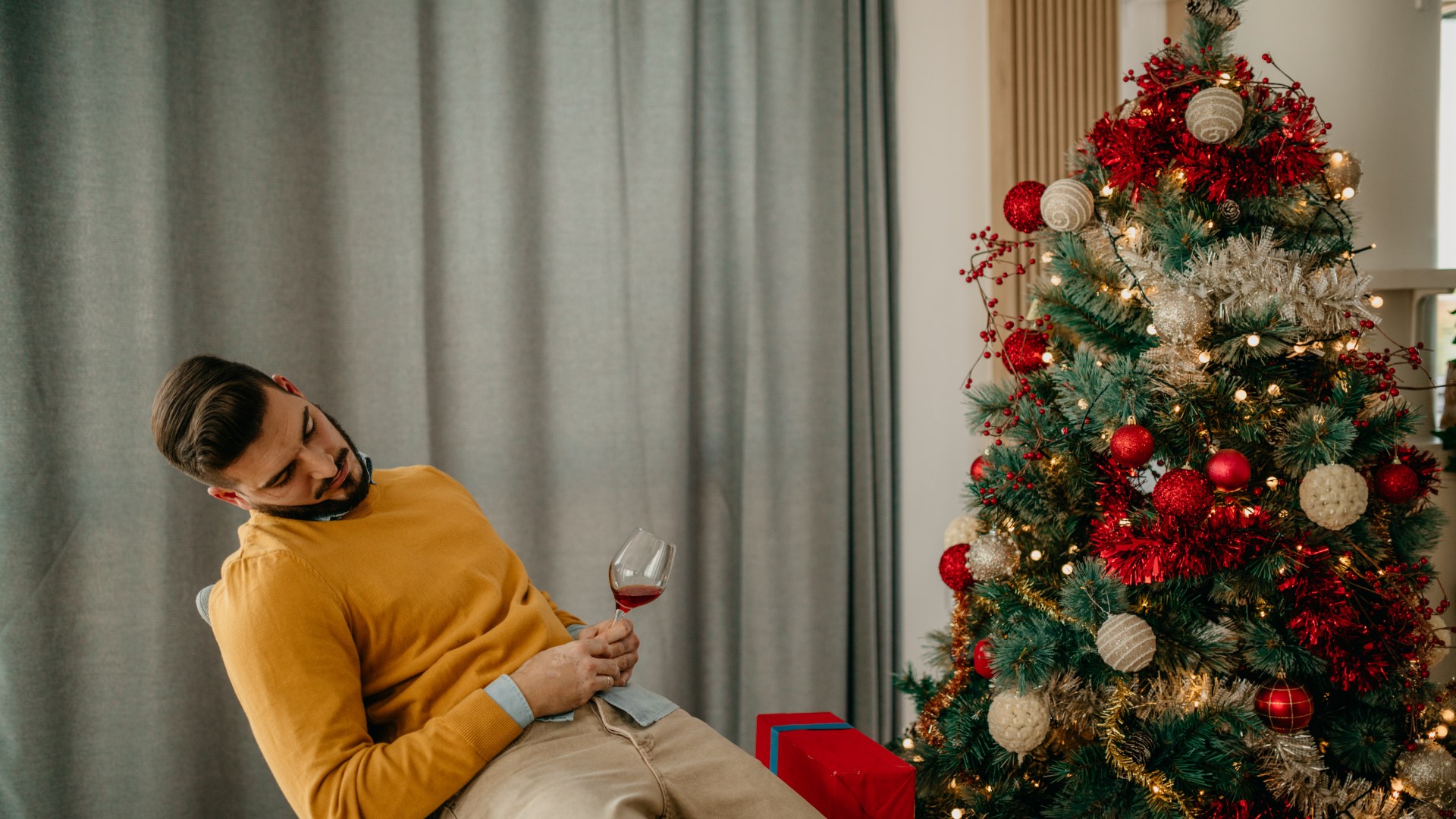 Hangover Solution: Effective Tips for Holiday Wellness