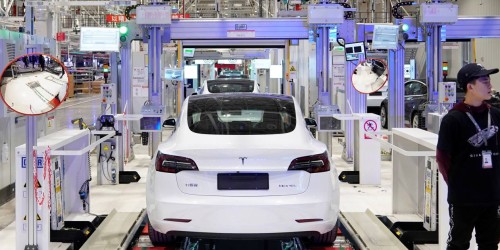 Tesla's Strategic Shift: Suppliers Urged to Diversify Production Away from China and Taiwan