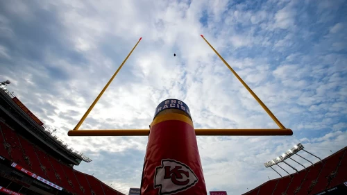 Kansas City Chiefs Kick off 2024 Season with Tasha Cobbs Leonard Performance