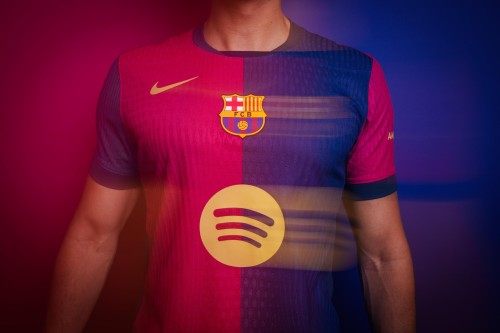 Breaking News: FC Barcelona Unveils New Jersey for 2024/25 Season