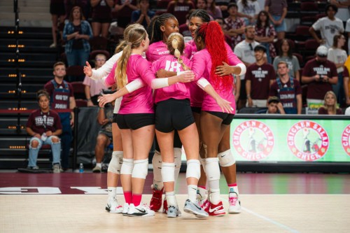 Barnhill Arena Excite Match-Up Await for Razorback Volleyball Fans