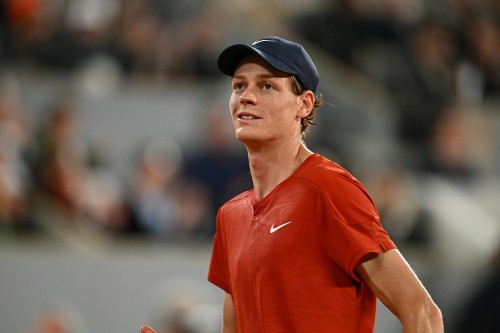 Exciting Matches at French Open: Iga Świątek vs Marketa Vondrousova and Jannik Sinner vs Grigor Dimitrov