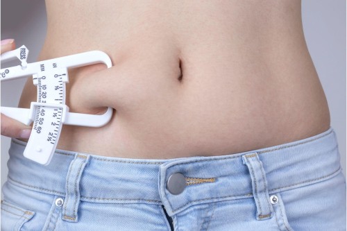 New Research Reveals Lower Obesity Threshold for Adults Over 40