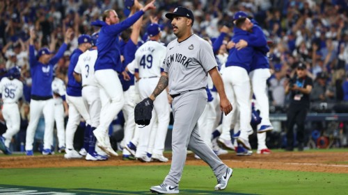 Defeat: Yankees Director's Bold Move Backfires in World Series Game 1