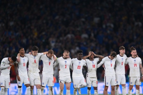 Pickford's Proven Penalty Skills Unveiled at UEFA European Championship