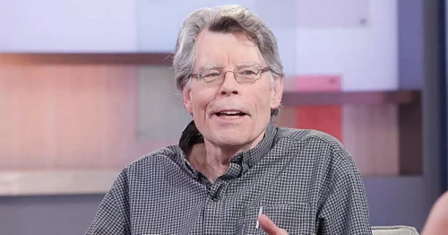 Stephen King Predicts Trump's Defeat in 2024 Election Highlights Influential Role