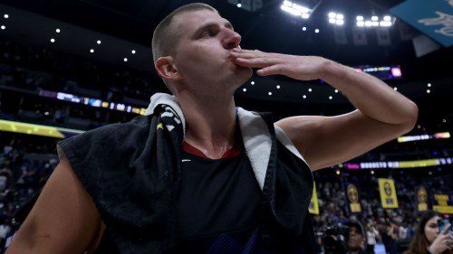 Nikola Jokic's Dominant Performance Propels Denver Nuggets to 3-2 Lead over Minnesota Timberwolves