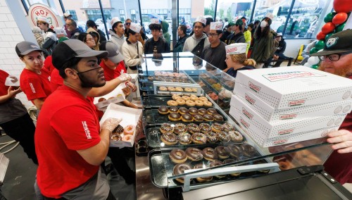 Excitement as Krispy Kreme Debuts in Winnipeg