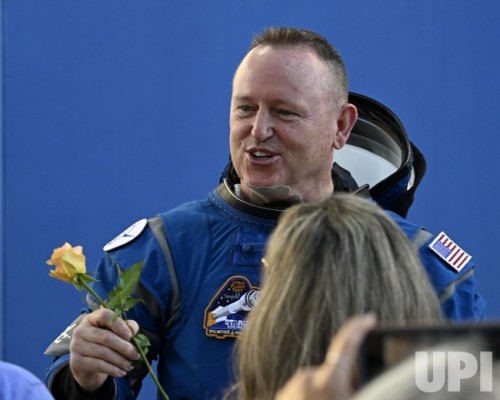 NASA Astronaut Prepares for Boeing Starliner Mission at Kennedy Space Center