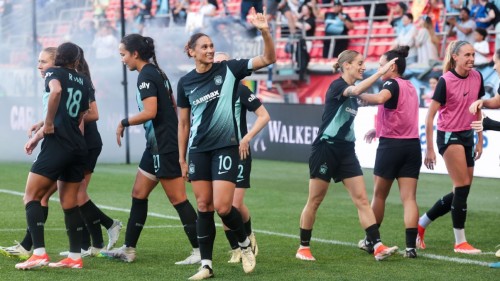 NJ/NY Gotham FC's Lynn Williams Breaks Records in NWSL Win over Chicago Red Stars