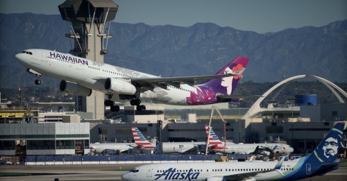 Alaska Airlines' Hawaiian Airlines Acquisition Strategy Insights